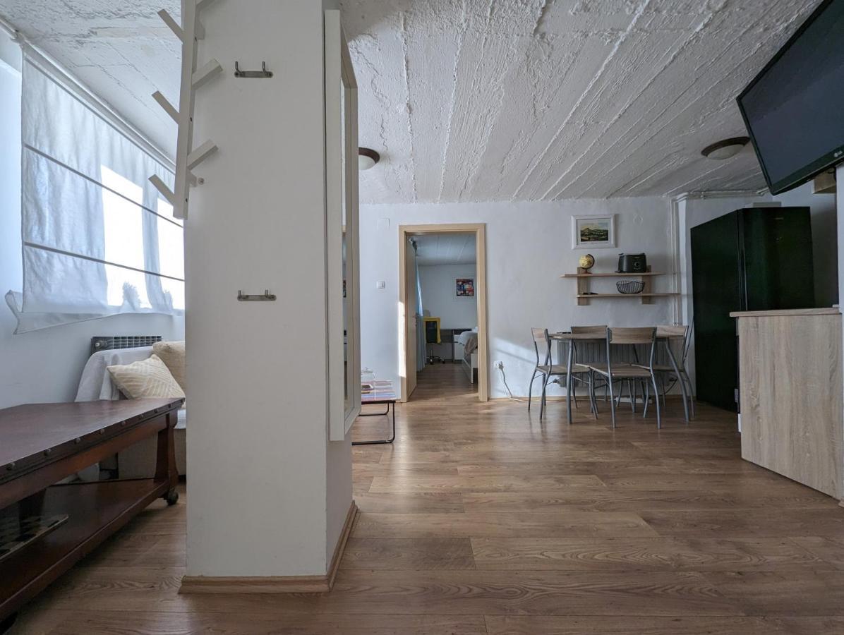 Twin-Magnolias Condo With Garden, Parking & Ev Station Zagreb Dış mekan fotoğraf