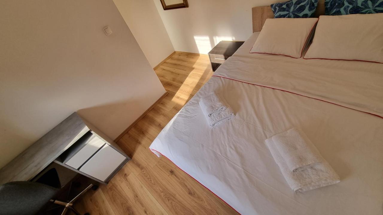 Twin-Magnolias Condo With Garden, Parking & Ev Station Zagreb Dış mekan fotoğraf