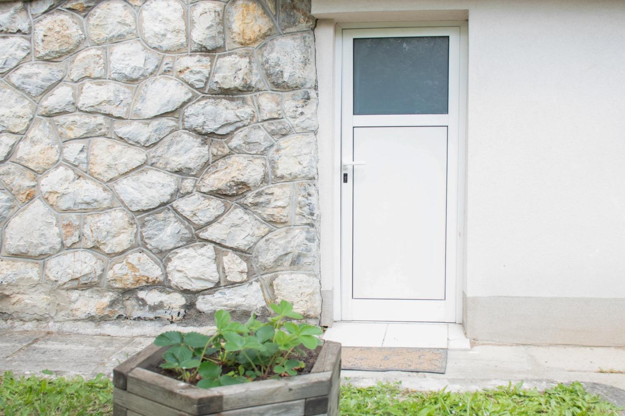 Twin-Magnolias Condo With Garden, Parking & Ev Station Zagreb Dış mekan fotoğraf