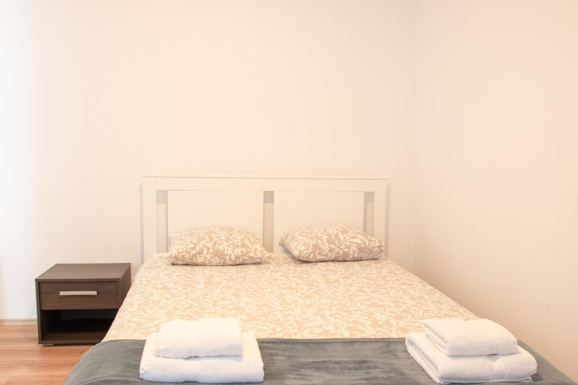 Twin-Magnolias Condo With Garden, Parking & Ev Station Zagreb Dış mekan fotoğraf